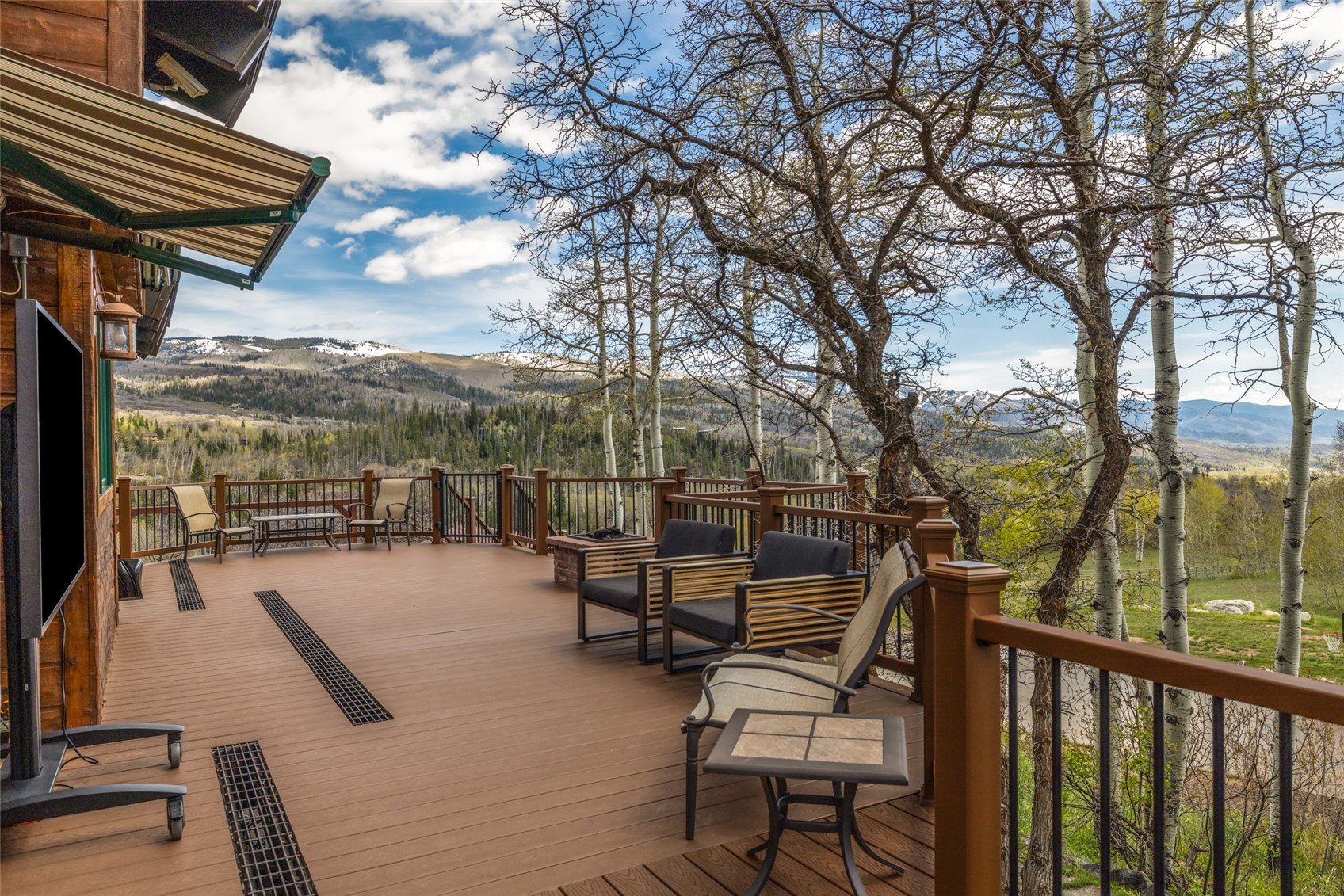 31775 Bradley Ranch Steamboat Springs, CO 80487 - Photo 48 of 49 a view of a patio with chairs and a table