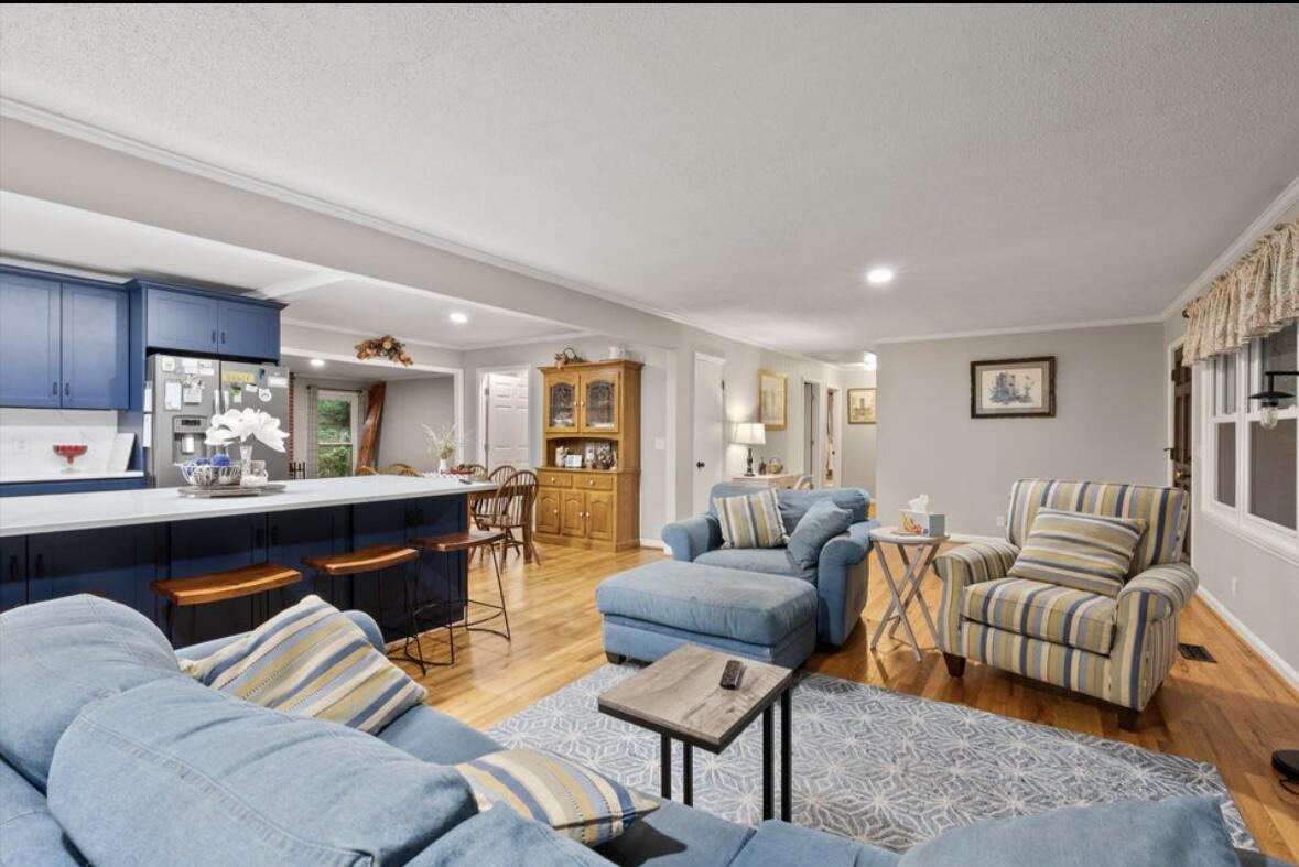 1123 Ridgeleigh Circle Dalton, GA 30720 - Photo 9 of 37 IMG_6283