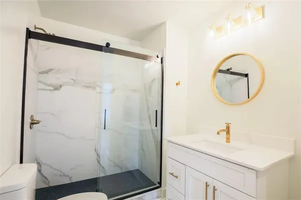 $2,220 | 1960 Spectrum Circle, Unit 2325, Marietta, GA 30067