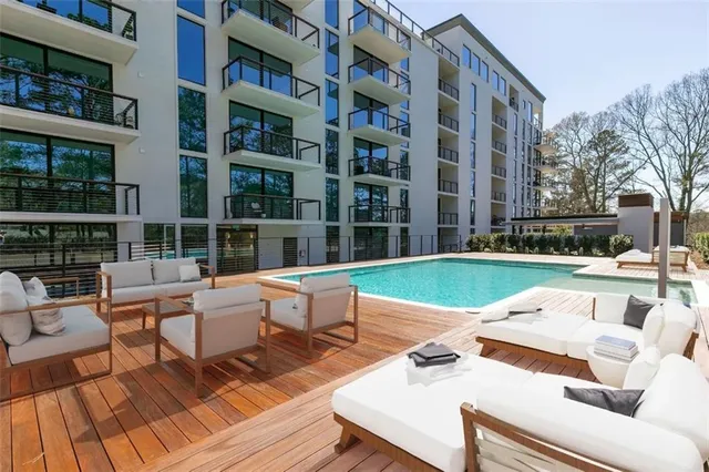 $2,467 | 1960 Spectrum Circle, Unit 2740, Marietta, GA 30067