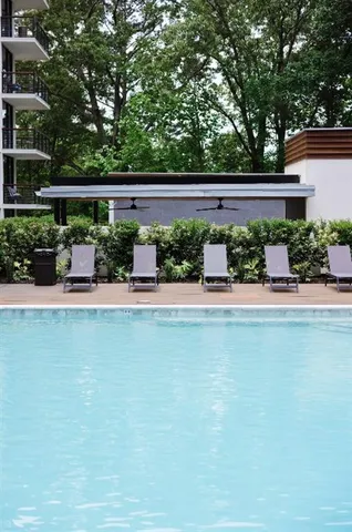 $2,467 | 1960 Spectrum Circle, Unit 2740, Marietta, GA 30067