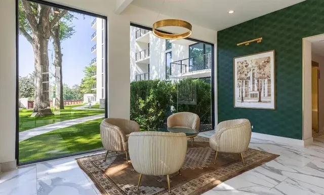 $2,467 | 1960 Spectrum Circle, Unit 2740, Marietta, GA 30067