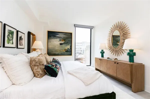 $2,220 | 1960 Spectrum Circle, Unit 2325, Marietta, GA 30067