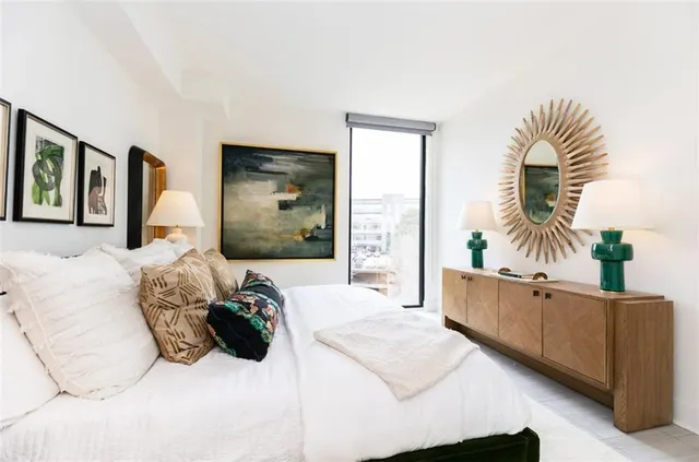 $2,467 | 1960 Spectrum Circle, Unit 2740, Marietta, GA 30067