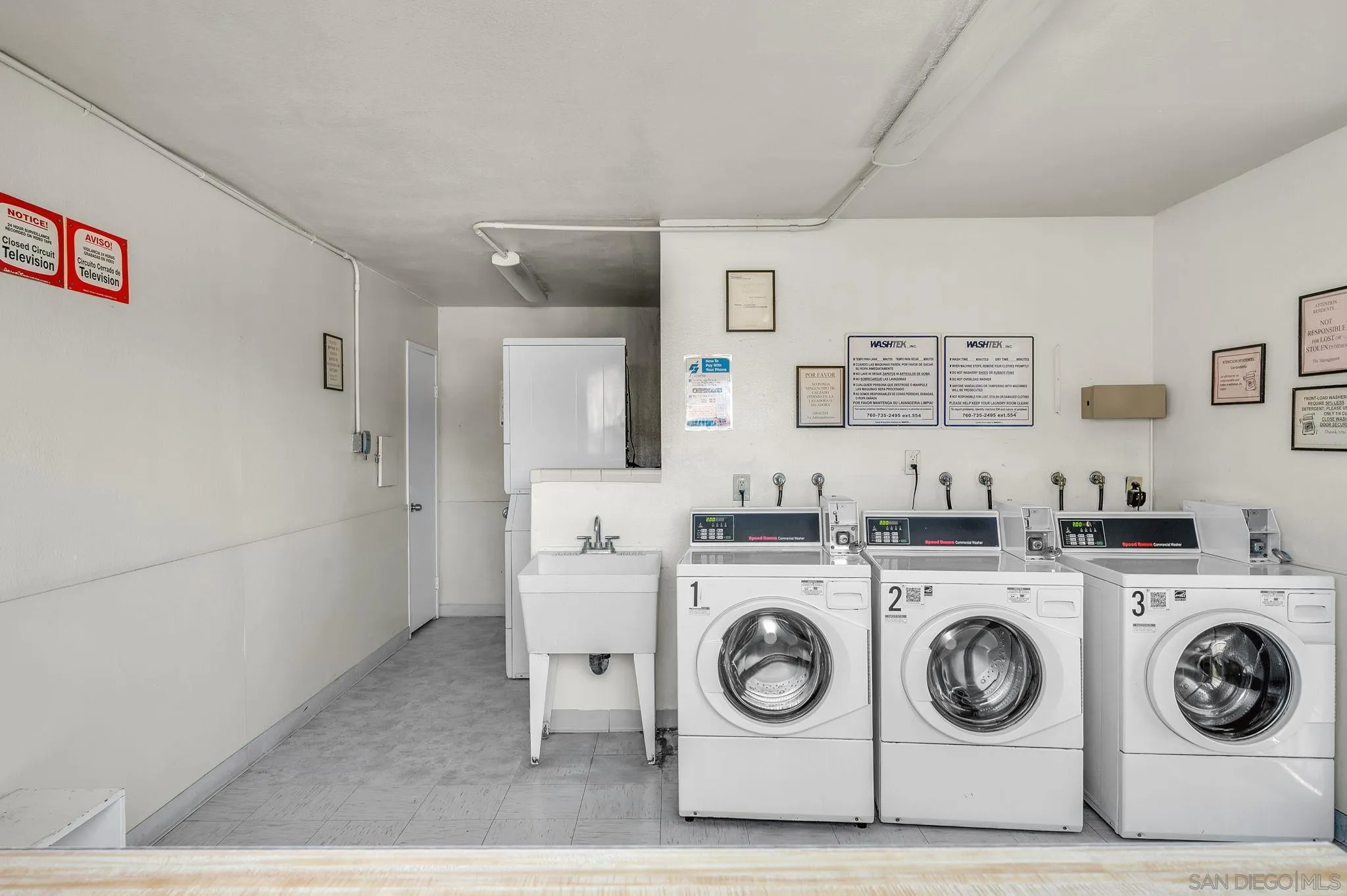 3427 Capalina Road, Unit 25 San Marcos, CA 92069 - Photo 34 of 42 common laundry room