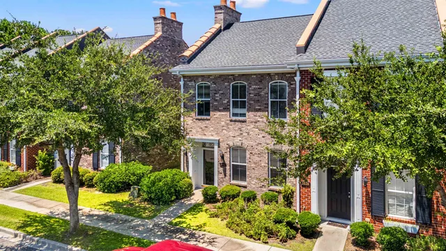 $379,900 | 3512 Alexandria Avenue, Unit 18, Myrtle Beach, SC 29577