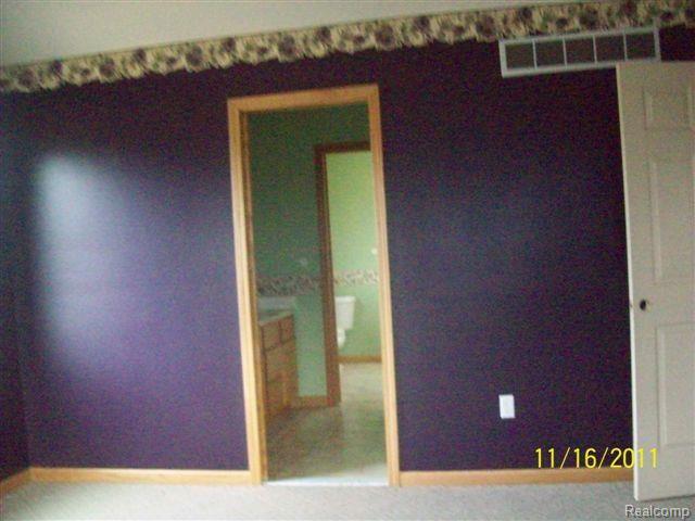 2588 Kronner Road Columbus, MI 48063 - Photo 12 of 18 12.jpg