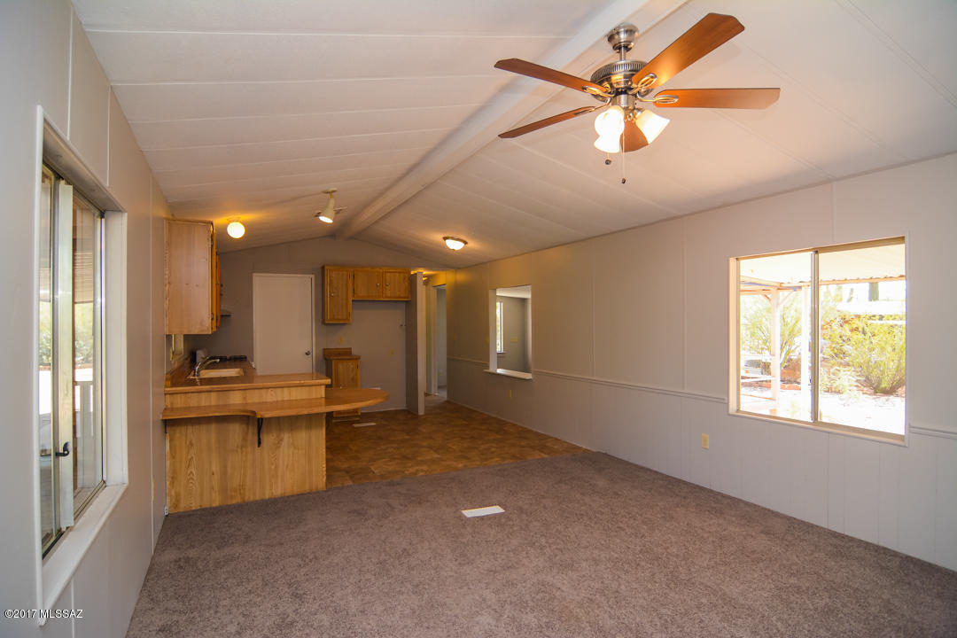 6201 North Van Ark Road Tucson, AZ 85743 - Photo 7 of 20 Gallery Image 7