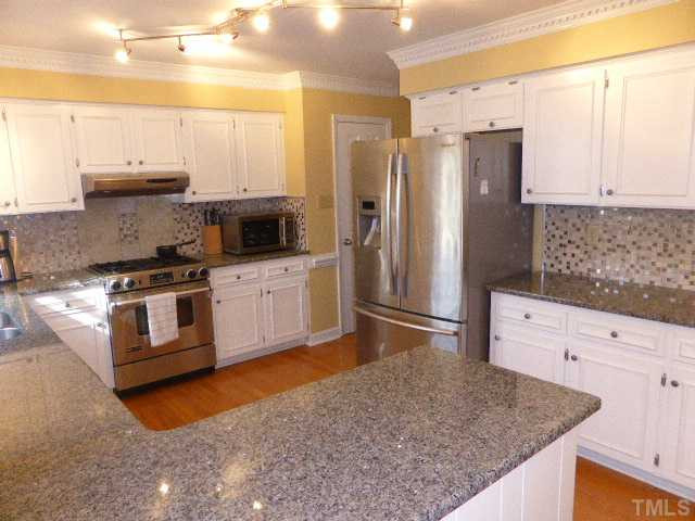 11117 Coachmans Way Raleigh, NC 27614 - Photo 5 of 14 Kitchen