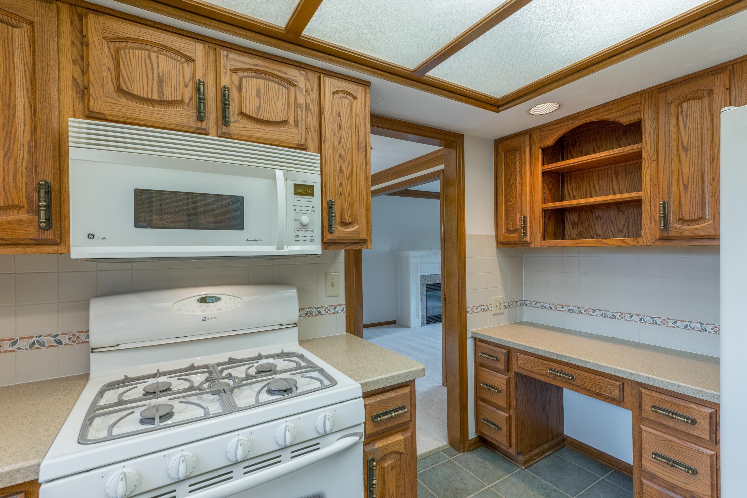 997 Pine View Road Westerville, OH 43081 - Photo 28 of 96 Gallery Image 28