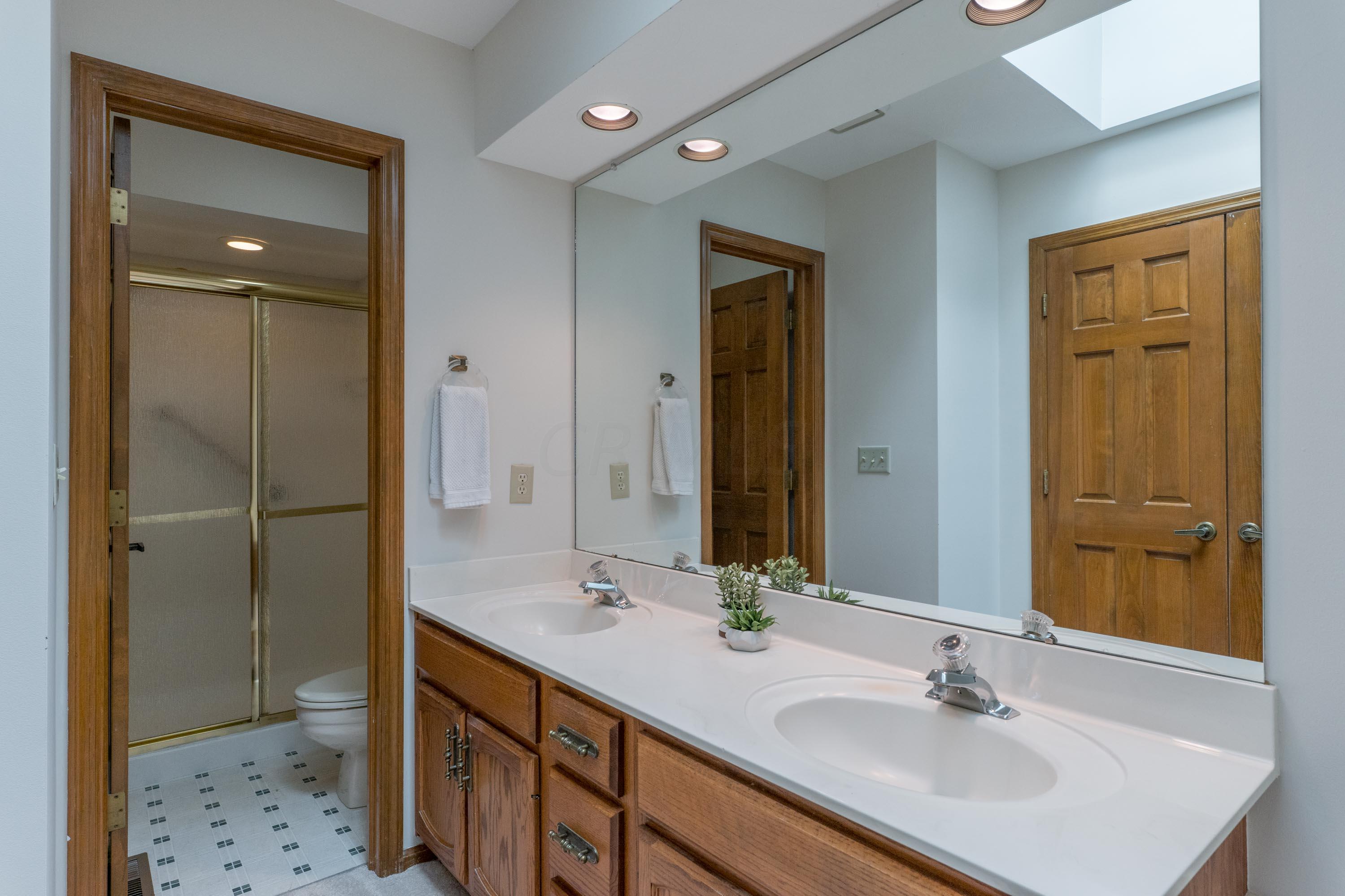 997 Pine View Road Westerville, OH 43081 - Photo 49 of 96 Gallery Image 49