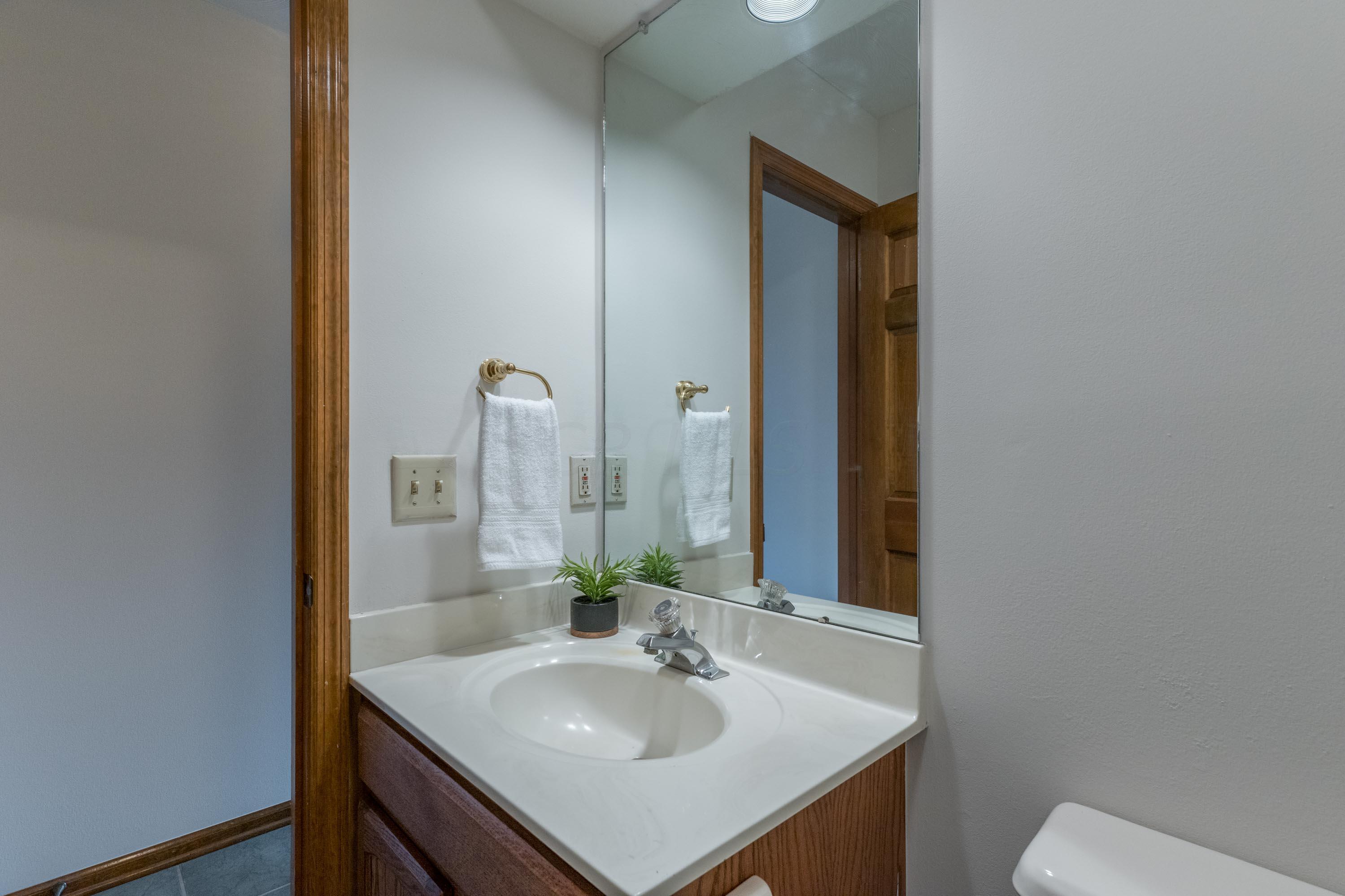 997 Pine View Road Westerville, OH 43081 - Photo 83 of 96 Gallery Image 83
