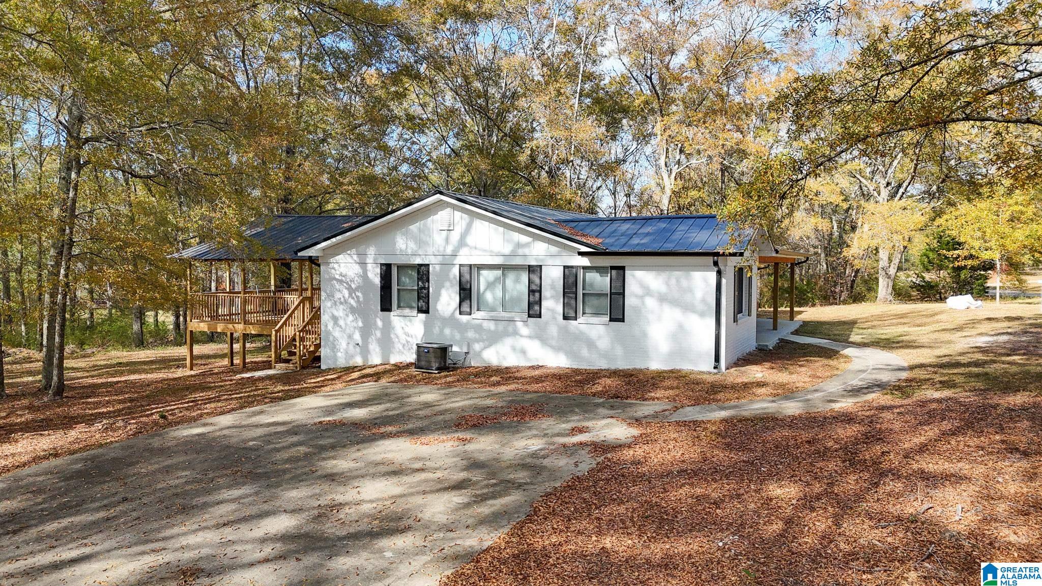319 Henderson Road Lincoln, AL 35096 - Photo 6 of 49