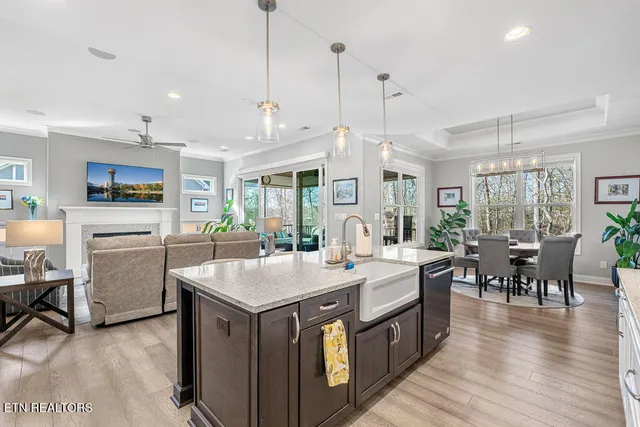 $750,000 | 183 Amohi Way, Loudon, TN 37774