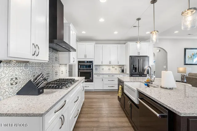 $750,000 | 183 Amohi Way, Loudon, TN 37774