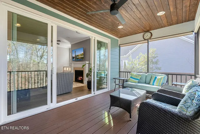 $750,000 | 183 Amohi Way, Loudon, TN 37774