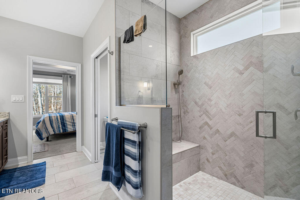 183 Amohi Way Loudon, TN 37774 - Photo 26 of 50 DSC06365-HDR