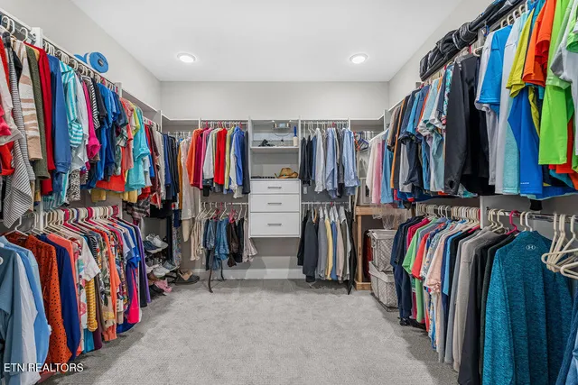 $750,000 | 183 Amohi Way, Loudon, TN 37774