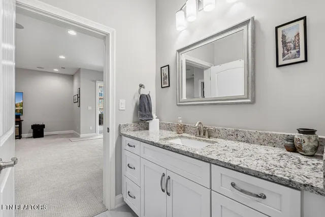 $750,000 | 183 Amohi Way, Loudon, TN 37774