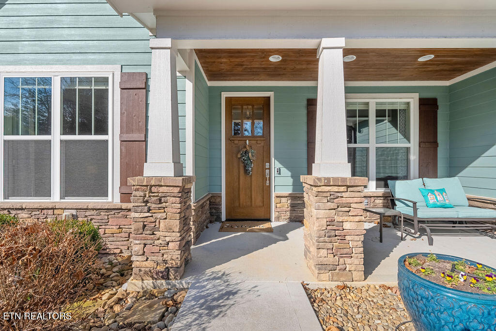 183 Amohi Way Loudon, TN 37774 - Photo 4 of 50 DSC06205-HDR