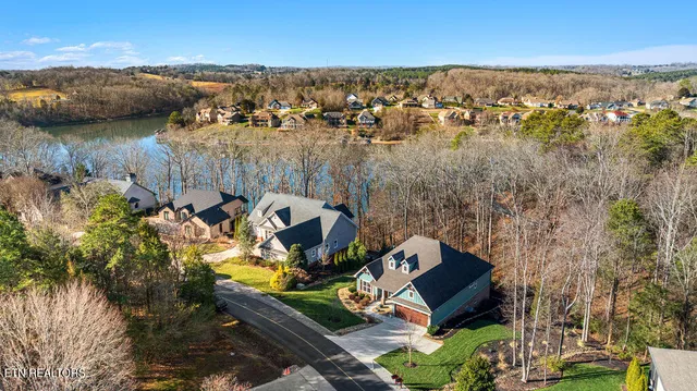 $750,000 | 183 Amohi Way, Loudon, TN 37774