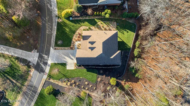 $750,000 | 183 Amohi Way, Loudon, TN 37774