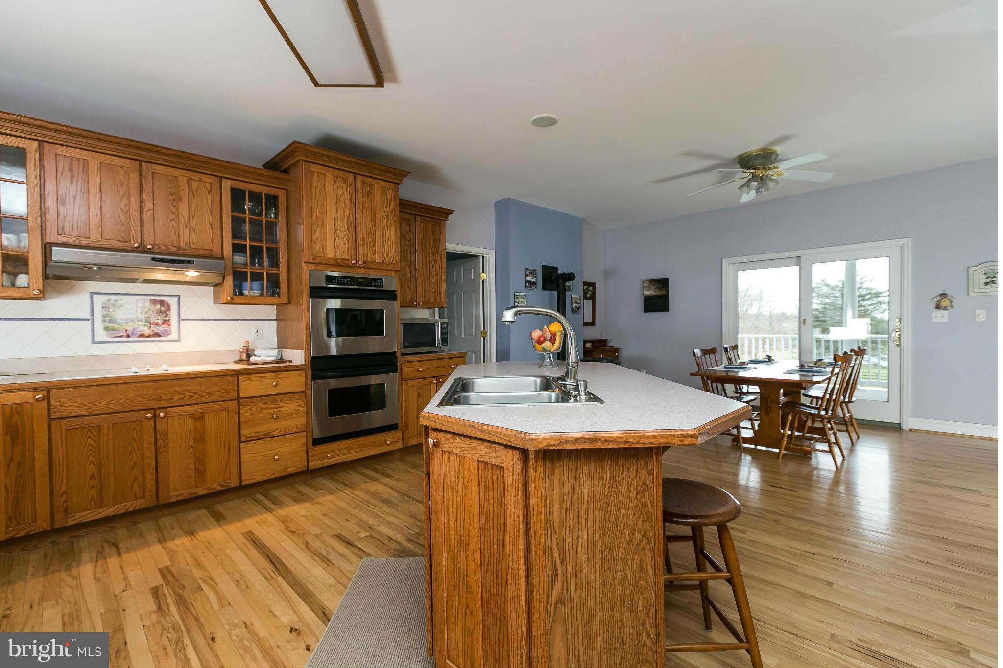 15094 Frederick Road Woodbine, MD 21797 - Photo 11 of 30 Kitchen