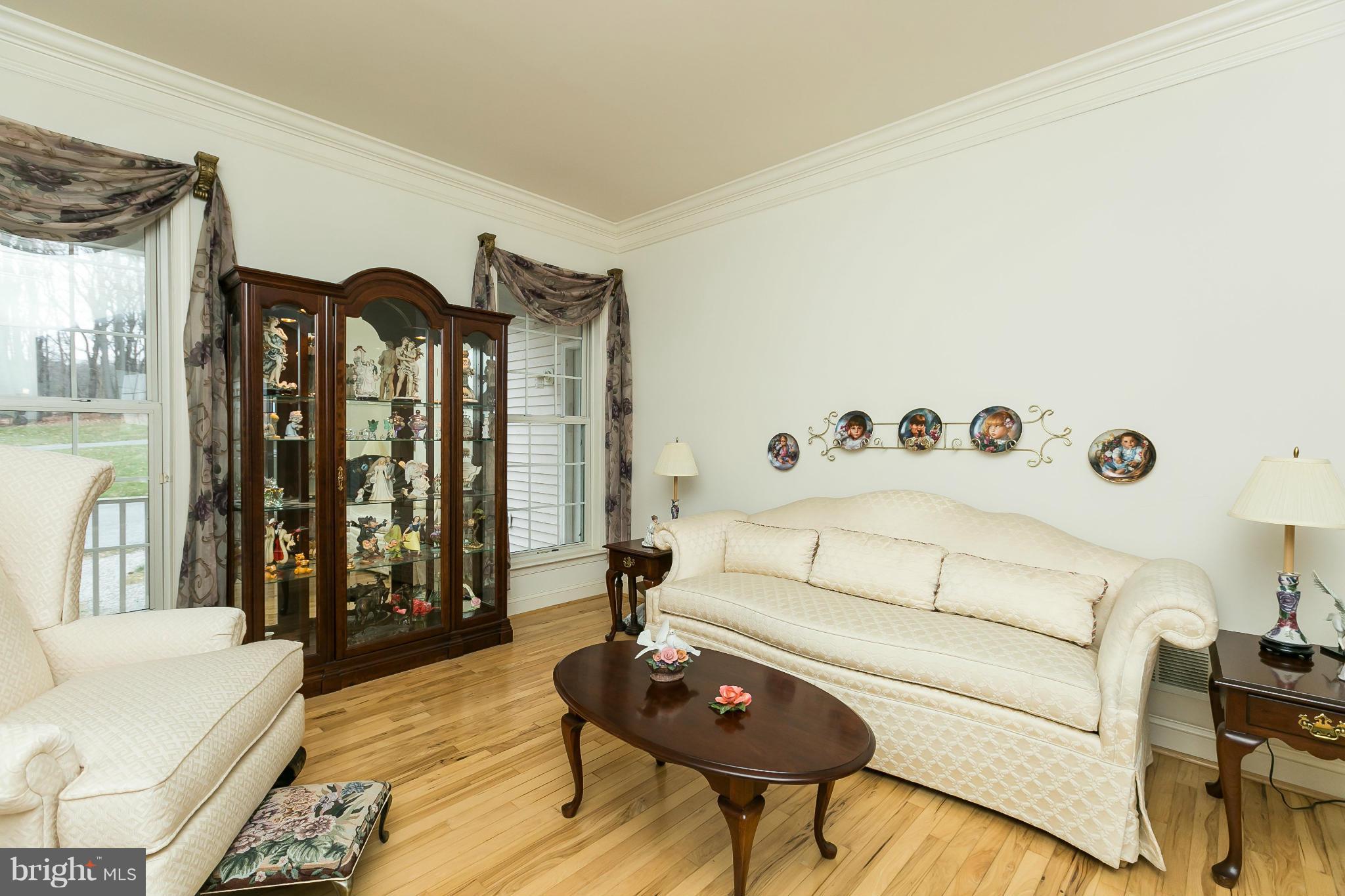 15094 Frederick Road Woodbine, MD 21797 - Photo 10 of 30 Formal Living Room