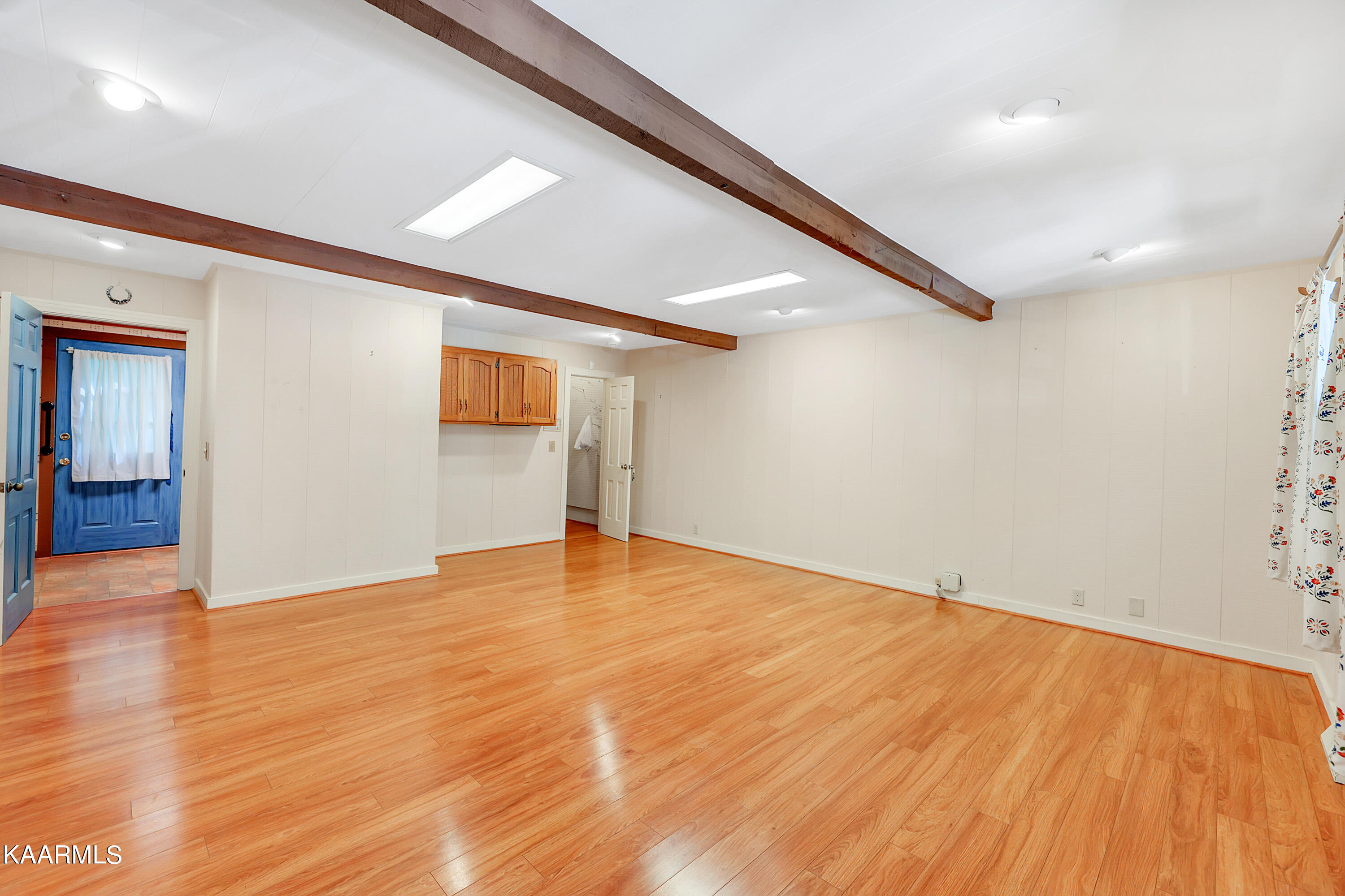 475 Kinniard Road Cookeville, TN 38501 - Photo 6 of 60 475KinniardRd-19