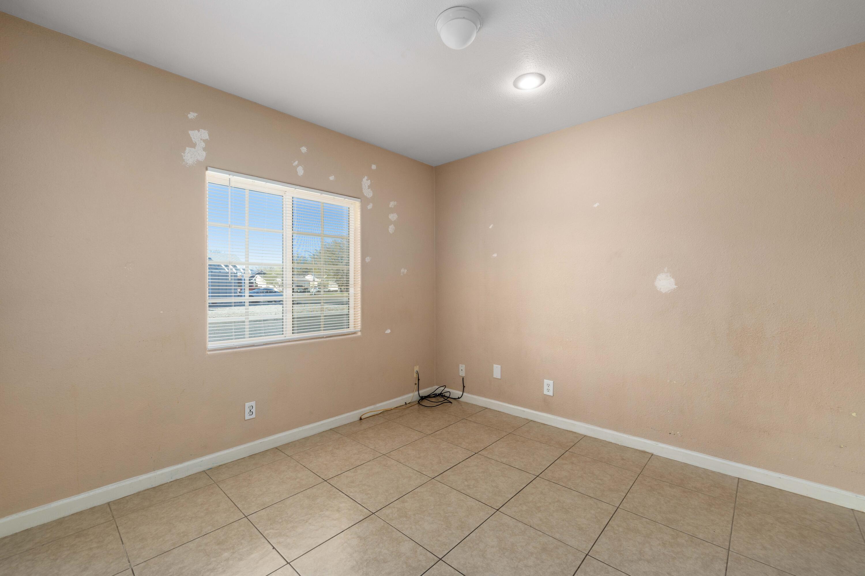 44519 Benald Street Lancaster, CA 93535 - Photo 16 of 29 44519 Benald St-16