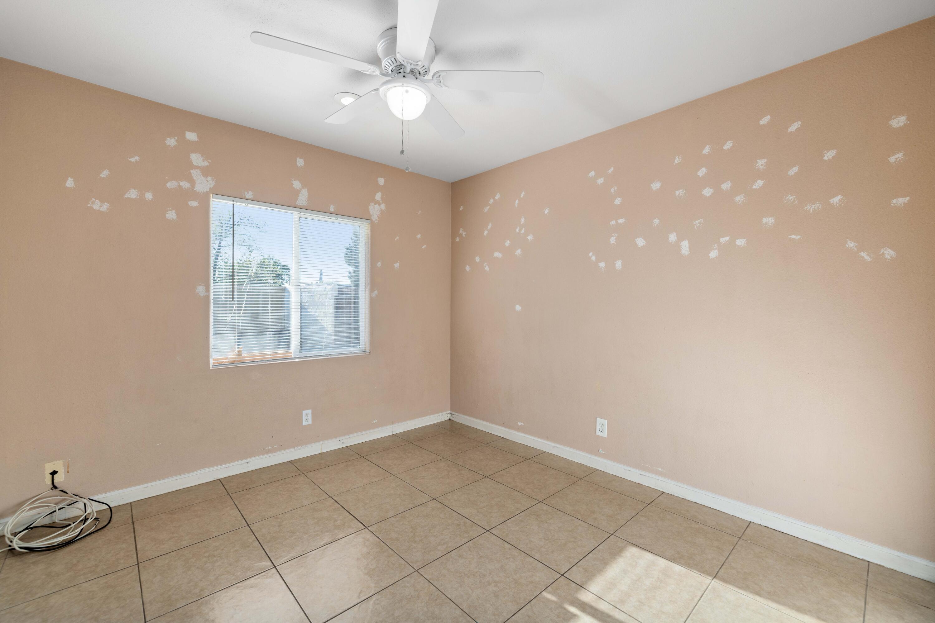 44519 Benald Street Lancaster, CA 93535 - Photo 18 of 29 44519 Benald St-18