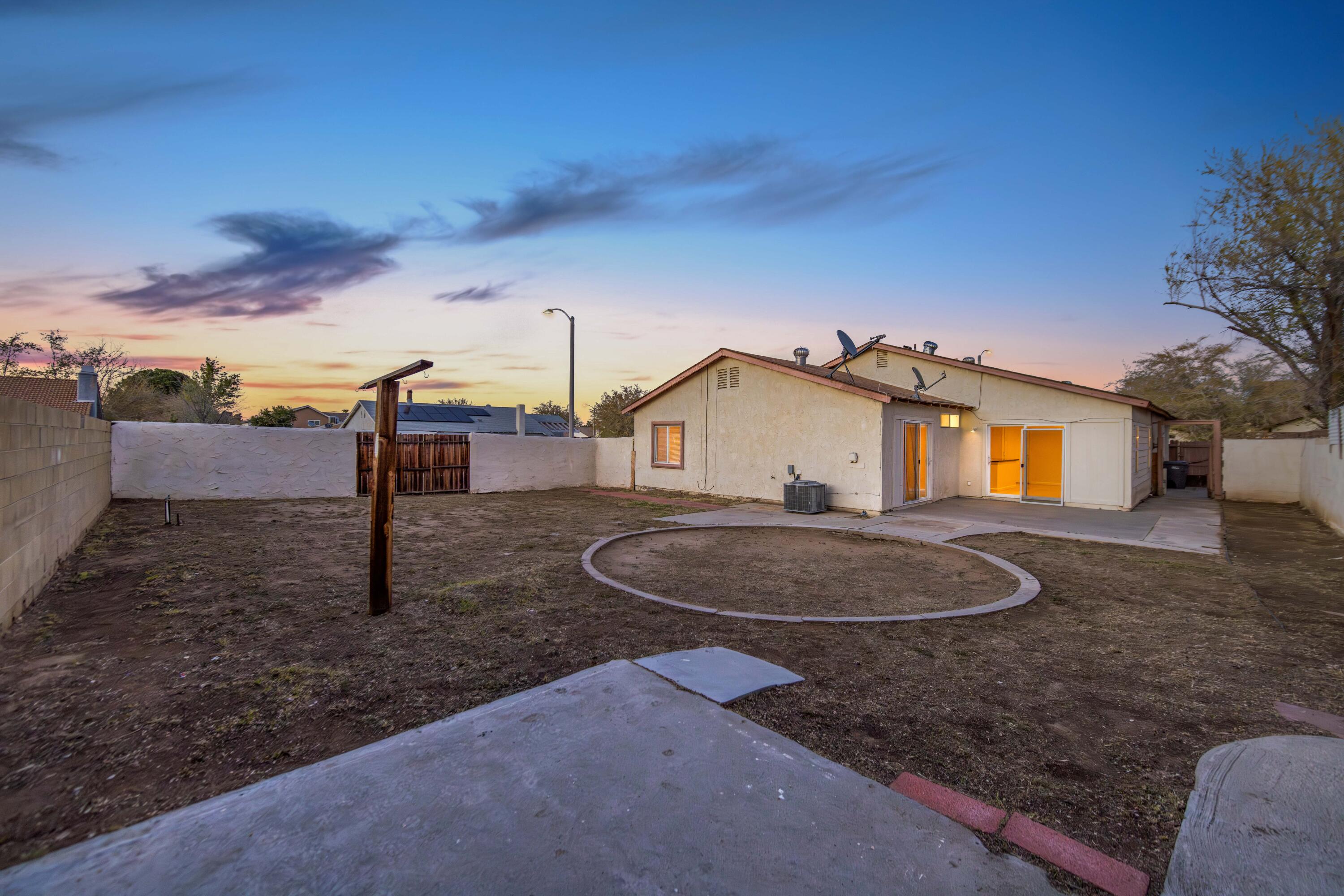 44519 Benald Street Lancaster, CA 93535 - Photo 25 of 29 44519 Benald St-25