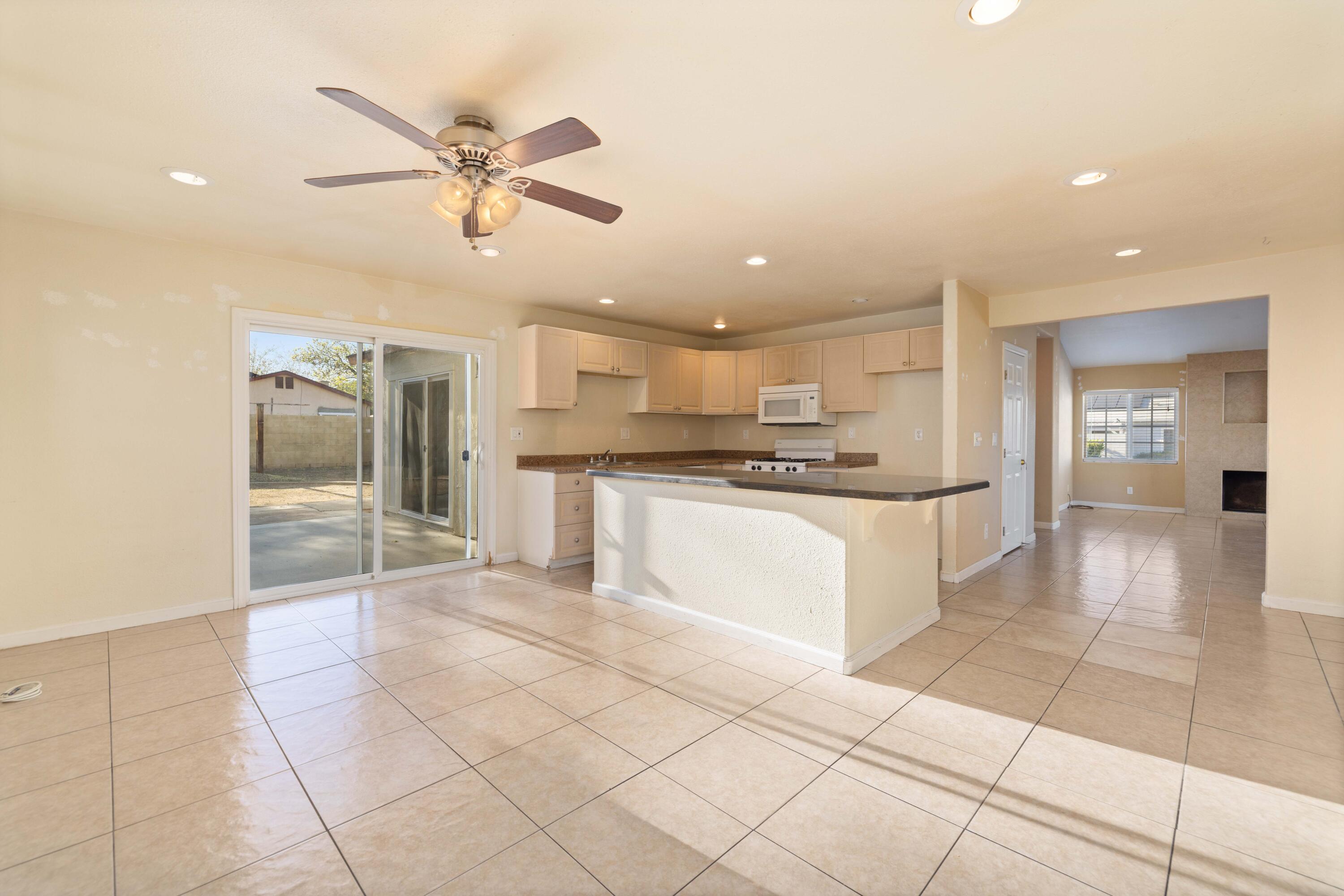 44519 Benald Street Lancaster, CA 93535 - Photo 9 of 29 44519 Benald St-9