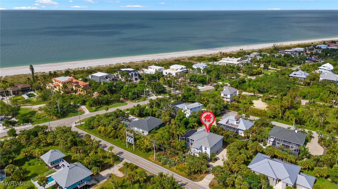 431 Rabbit Road Sanibel, FL 33957 - Photo 36 of 41 a picture of street view