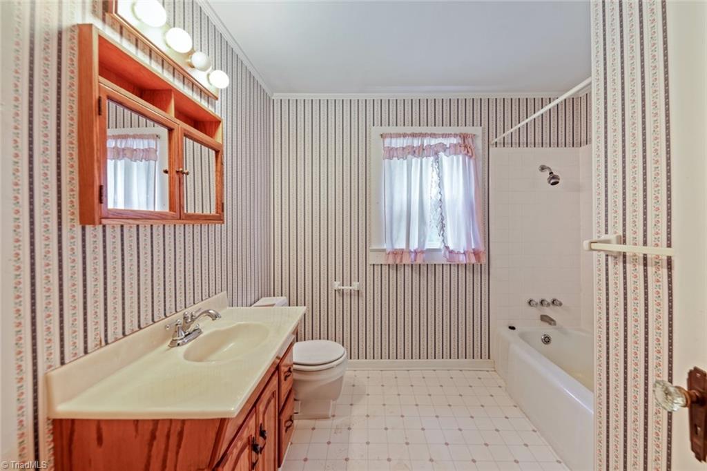 291 Motsinger Road Winston-Salem, NC 27107 - Photo 14 of 26 Gallery Image 14