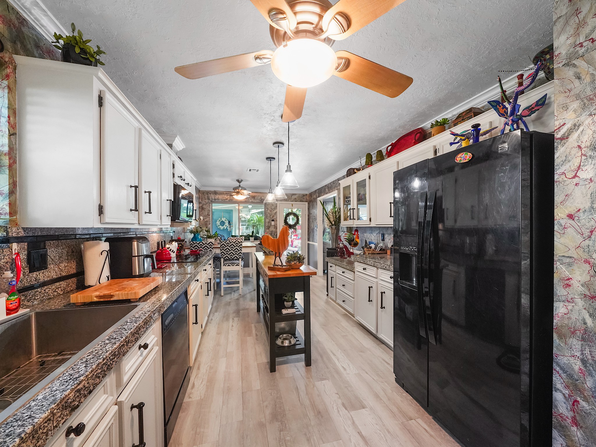 14014 Locke Lane Houston, TX 77077 - Photo 12 of 38