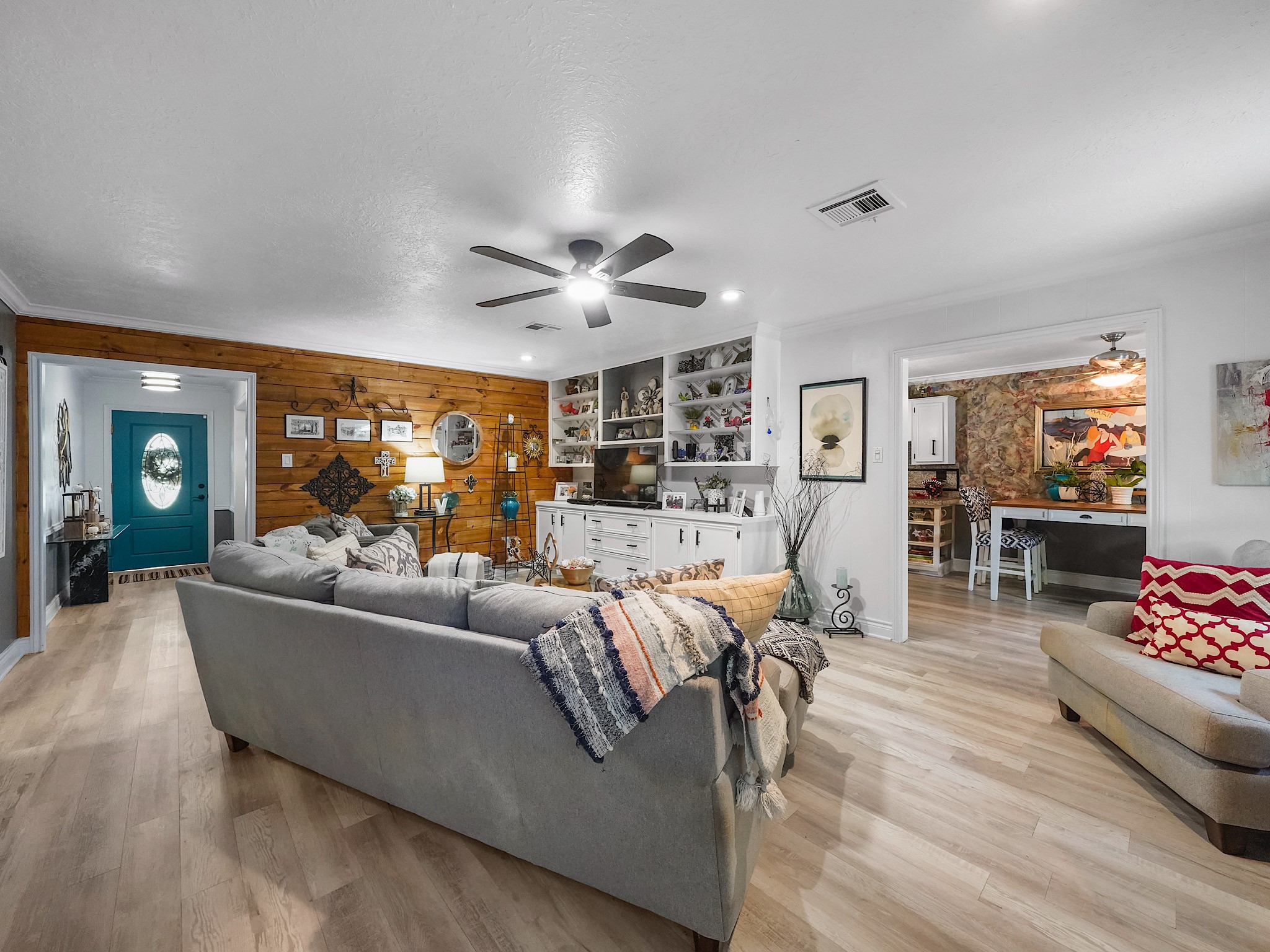 14014 Locke Lane Houston, TX 77077 - Photo 17 of 38