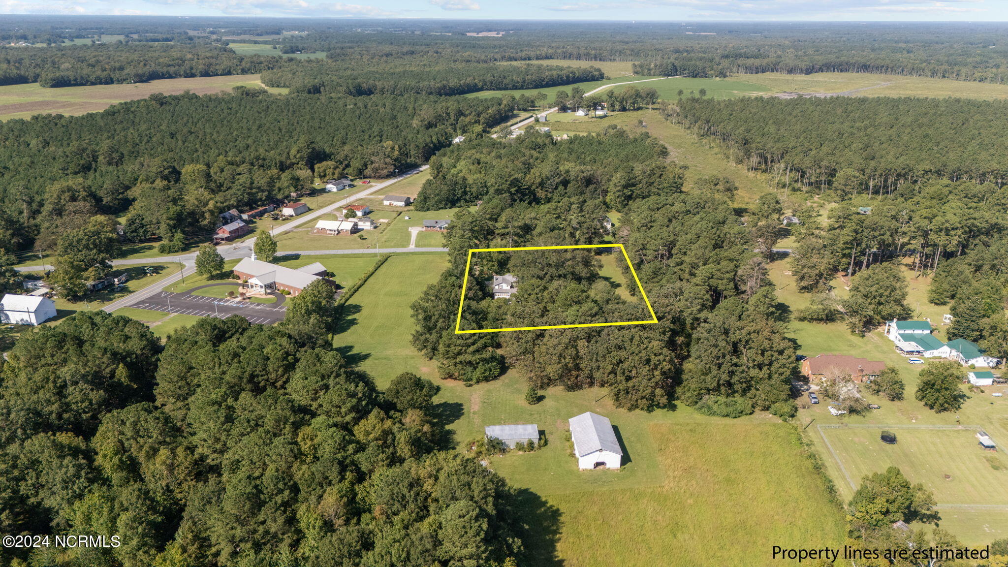 5387 Gardnerville Road Ayden, NC 28513 - Photo 14 of 28 image 3