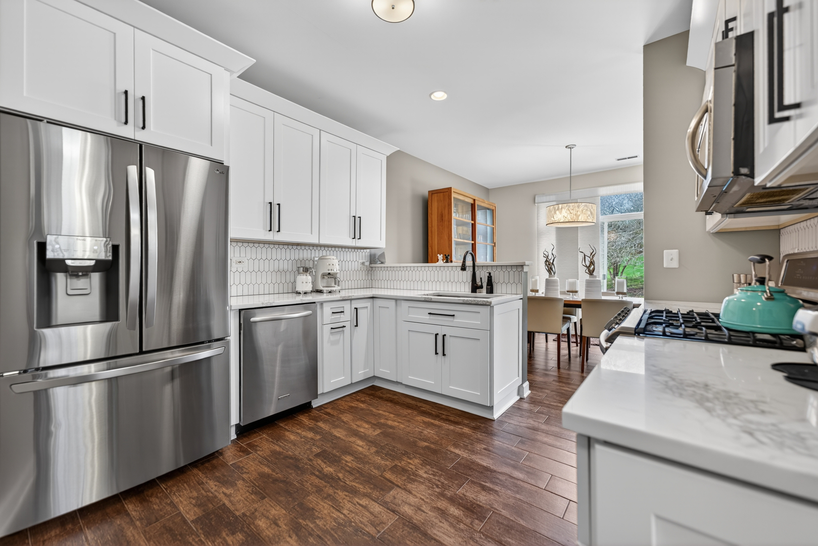 270 Grand Ridge Road St. Charles, IL 60175 - Photo 11 of 37 Gallery Image 11