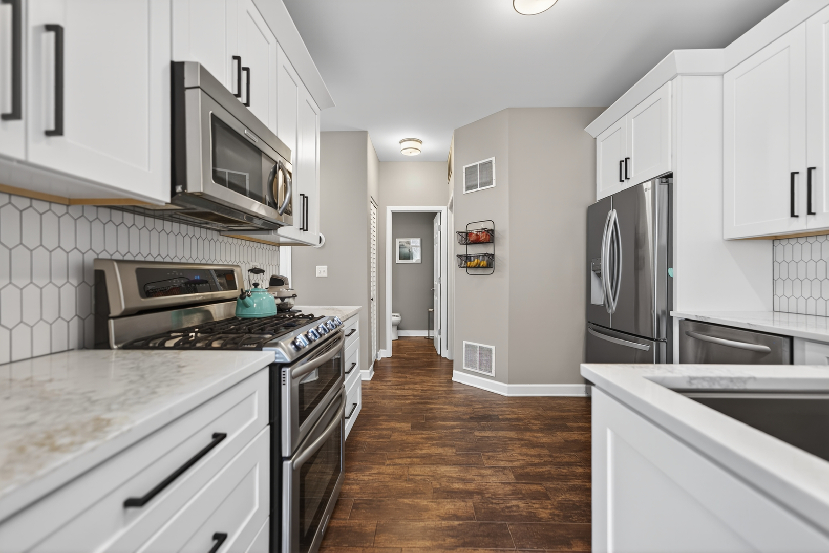 270 Grand Ridge Road St. Charles, IL 60175 - Photo 12 of 37 Gallery Image 12