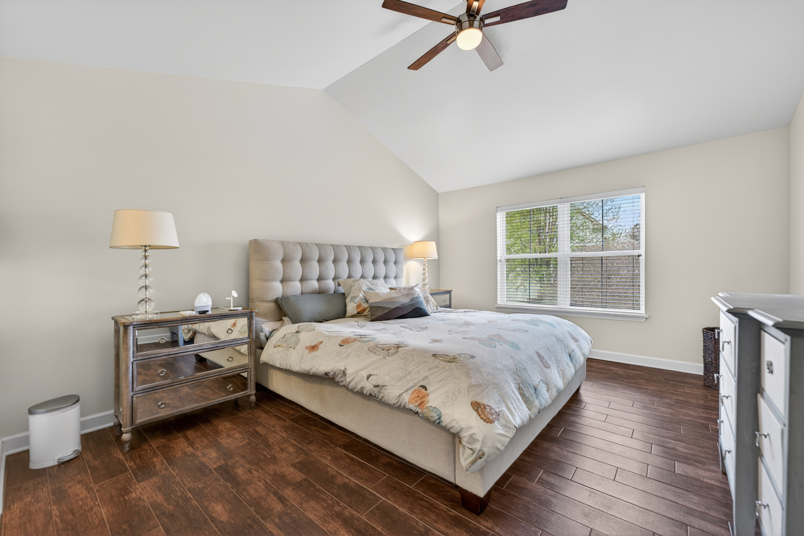270 Grand Ridge Road St. Charles, IL 60175 - Photo 17 of 37 Gallery Image 17