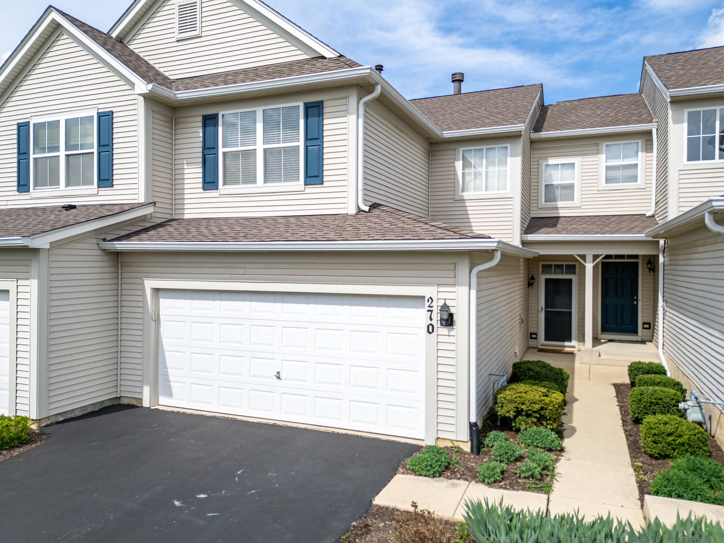 270 Grand Ridge Road St. Charles, IL 60175 - Photo 2 of 37 Gallery Image 2