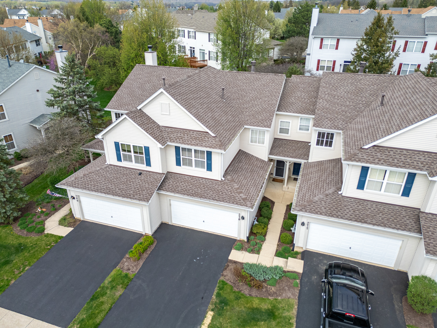 270 Grand Ridge Road St. Charles, IL 60175 - Photo 4 of 37 Gallery Image 4