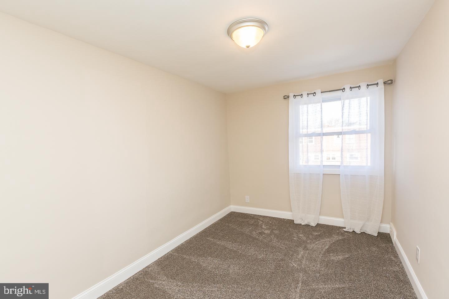 2008 Heather Road Folcroft, PA 19032 - Photo 22 of 36 Bedroom #3