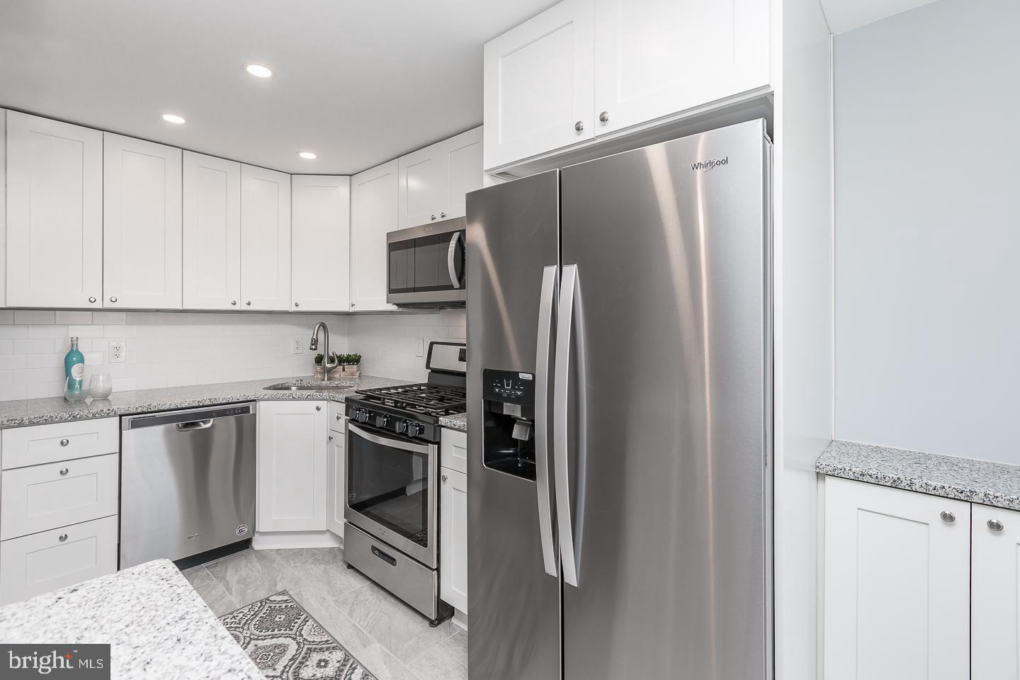 2008 Heather Road Folcroft, PA 19032 - Photo 8 of 36 Kitchen-Stainless Steel Appliances