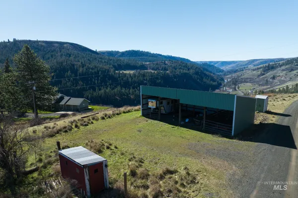 $895,000 | 1028 Redemption Lane, Kendrick, ID 83537