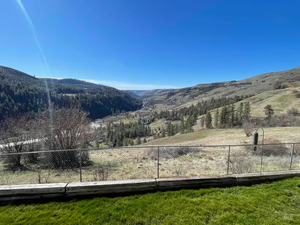 $895,000 | 1028 Redemption Lane, Kendrick, ID 83537