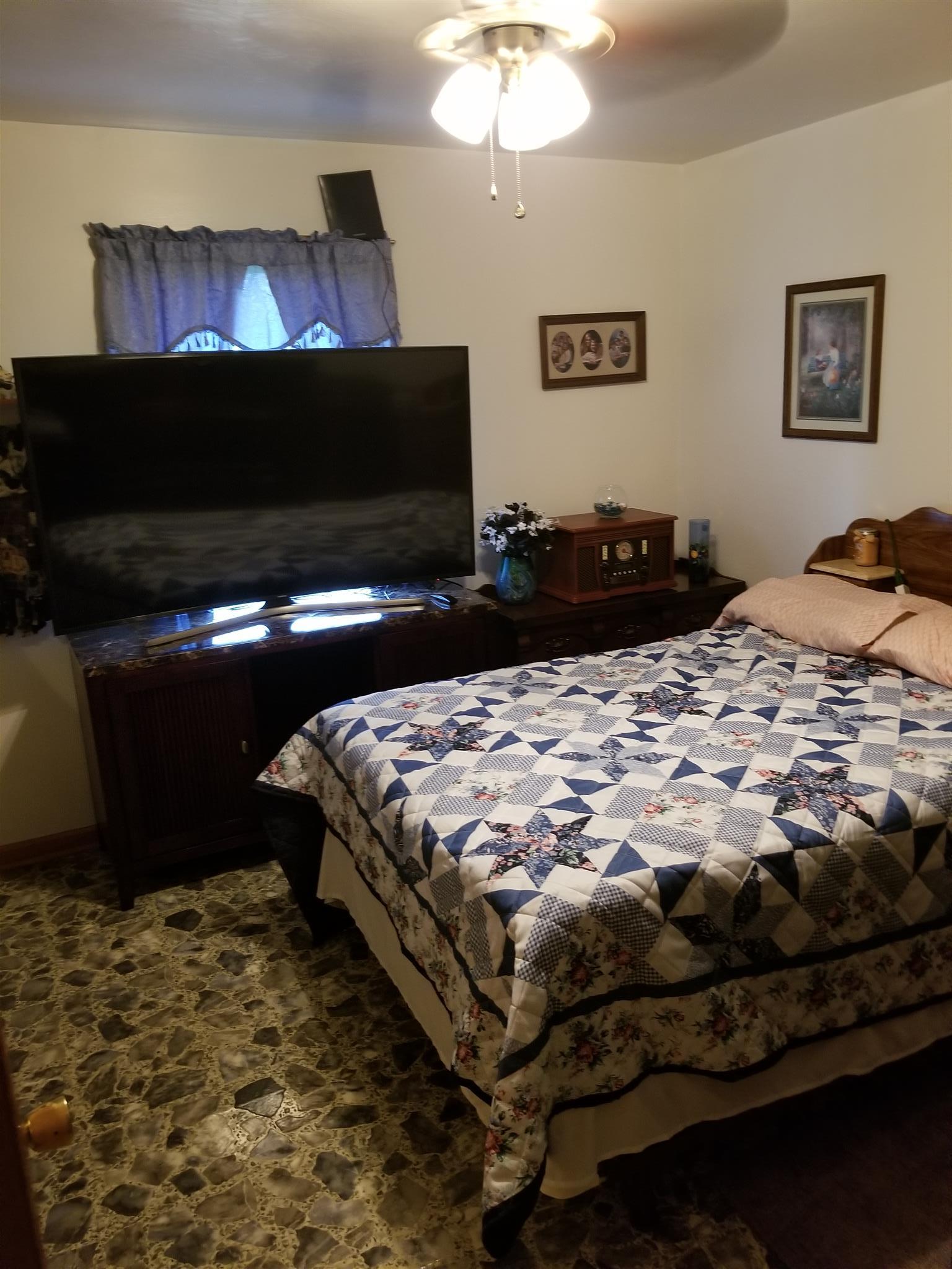 102 Riggs Avenue Portland, TN 37148 - Photo 5 of 18 Gallery Image 5