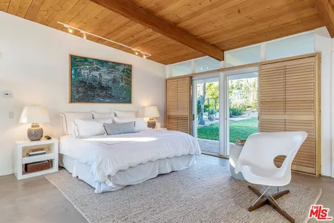 $6,950,000 | 27727 Pacific Coast Highway, Malibu, CA 90265