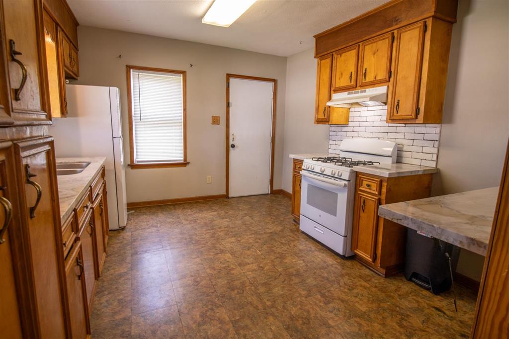 910 Fall Street Lake Charles, LA 70601 - Photo 4 of 17